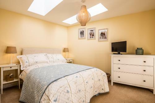 Buxton Centre Cosy Cottage With Free Secure Parking