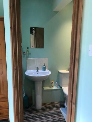 Manor Farm Bed And Breakfast