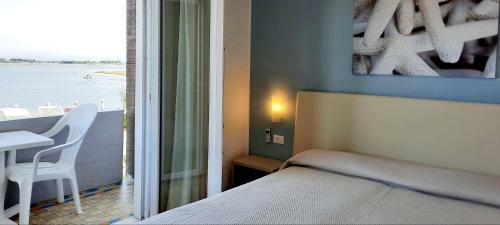 Hotel Carol
