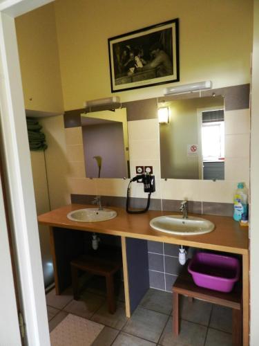 Hostal Gite Azkorria