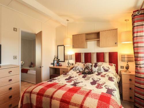 Finchwood Lodge