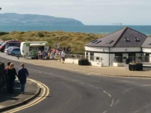 Castleshaw Holiday Home