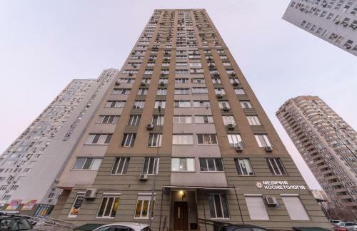 Apartment With View On 24 Floor