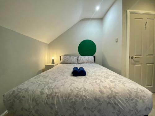 Stylish Modern Apartments Near Parks & Centre