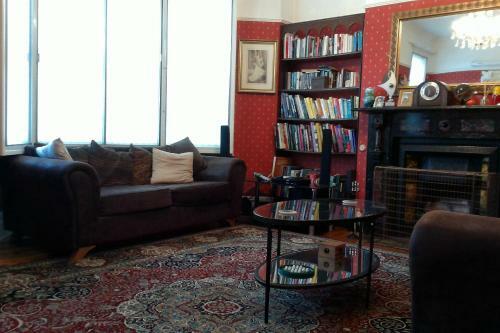 Hostal Beautiful Victorian House
