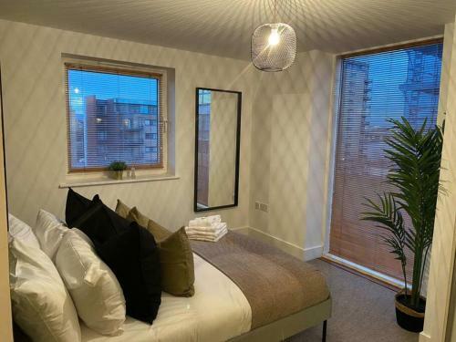 Modern Apartment Near In Cardiff Bay