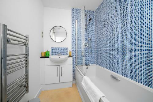Canal Park Central Cardiff Ground Floor Apartment
