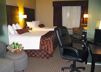 Hotel Comfort Suites Kelowna