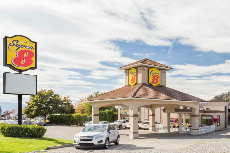 Hotel Super 8 Kelowna