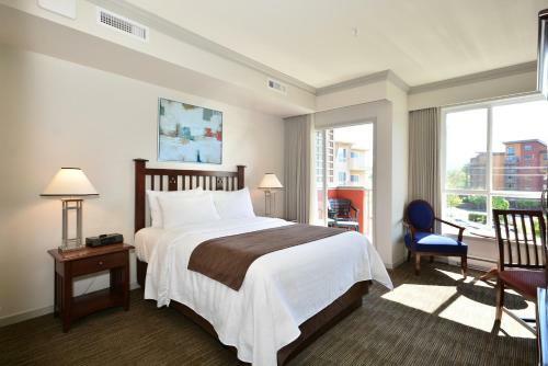 Hotel Manteo Resort