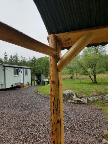 Wee Highland Hideaway Hut