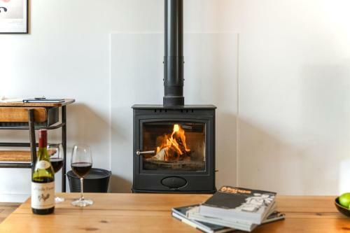 Contemporary Barn Conversion In Rural Suffolk - 4
