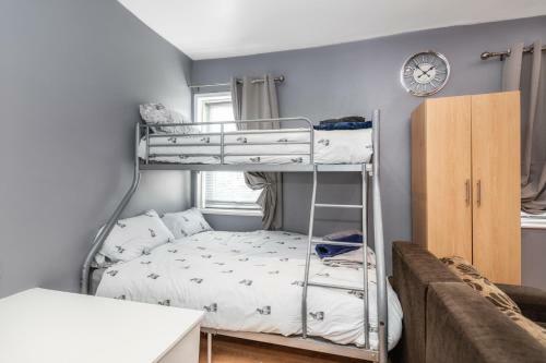 Darlington Luxury Penthouse Apartment