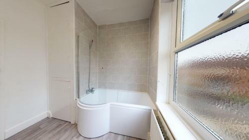 Apartamento Station House 4 Bedrooms Workstays Uk