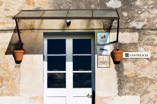 Hostal Can Felici�