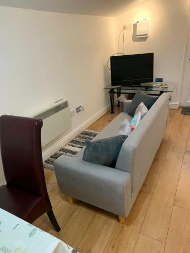 Apartamento Comfy New Self Contained 1 Bed Flat - Modern!