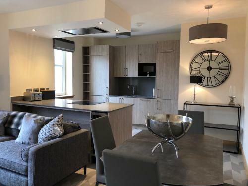 Royal Golf Apartments