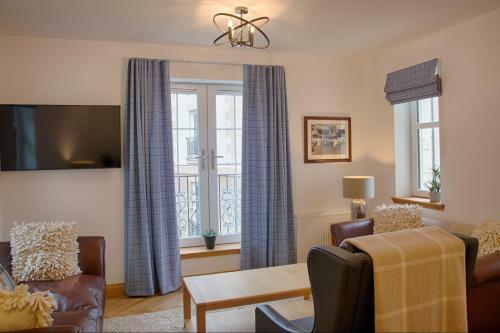Royal Golf Apartments