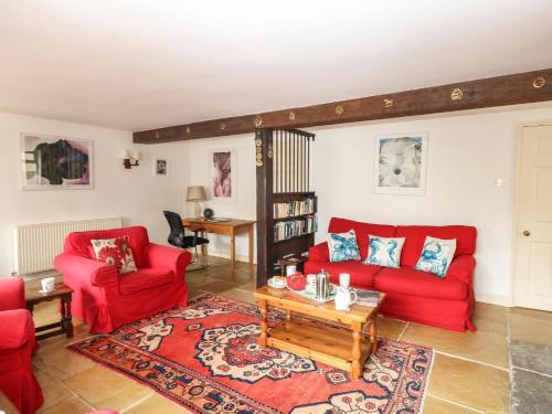 2 Rose Cottages