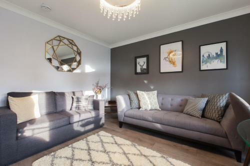 Dunfermline - Luxury Two Bedroom Apartment - Tp