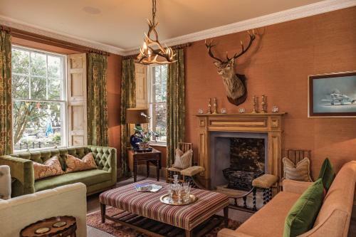 Hotel Tay House