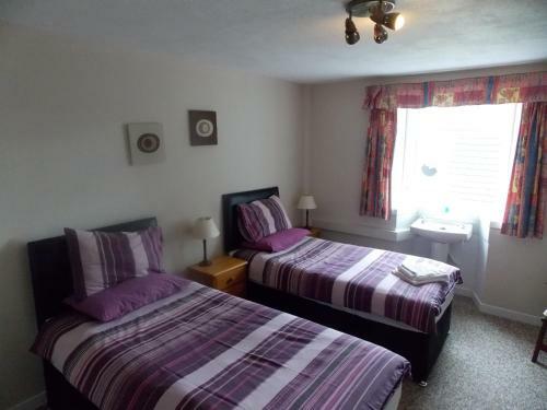 Hostal Station View Guest House