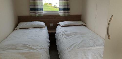 Gold Plus Caravan