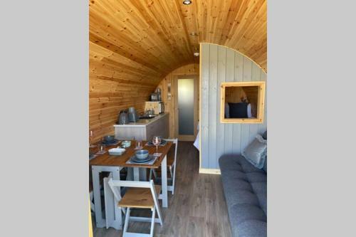 Allt Yelkie Pod Ceithir, Luxury Glamping, Earlish