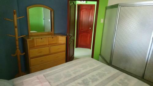 Hotel Beach House In Punta Carnero Salinas / Casa
