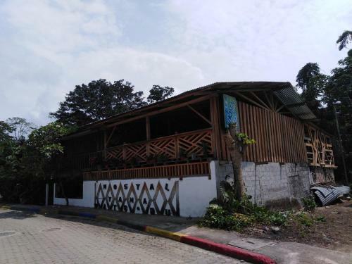Hostal Yana Watsaru