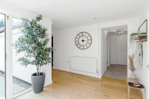 3 Bedroom Holiday Annex With Parking
