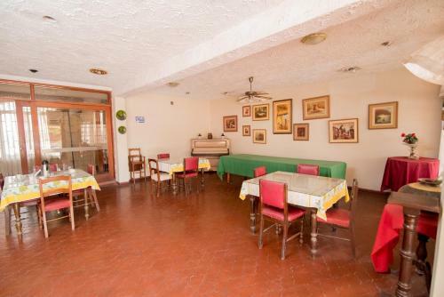 Hotel Ayenda La Siesta