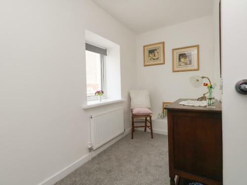 5 Coastguard Cottage