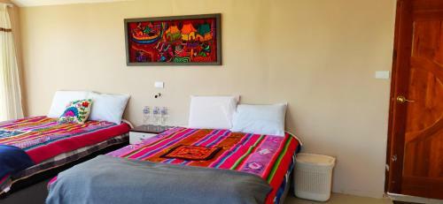 Uros Maya Lodge
