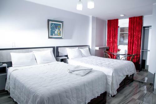 Hotel Hostal D' Rosas