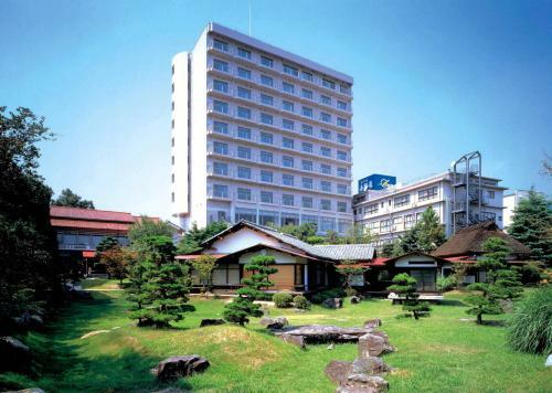 Hotel Parens Onoya