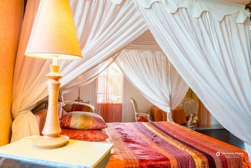Bed & Breakfast Chambres D'h�tes Le Clos Des Mousquetaires