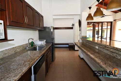 Villas Para�so Estival