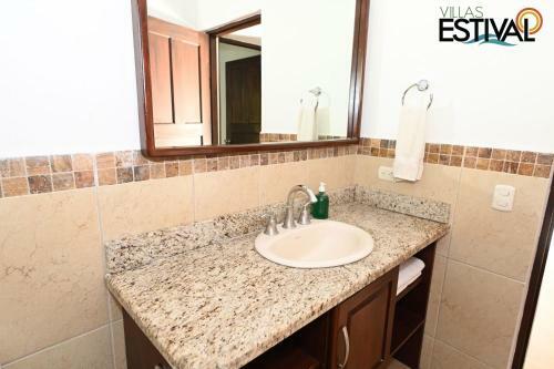 Villas Para�so Estival
