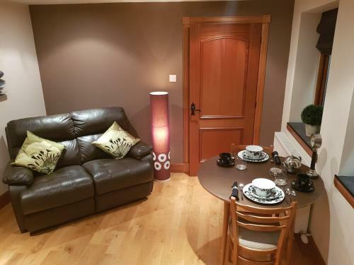 Hostal The Smiddy Suite
