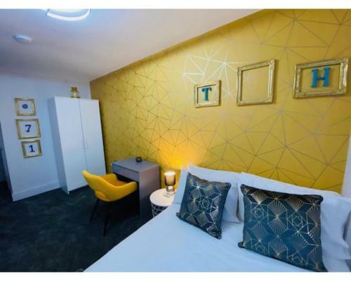 Hostal Townhouse Plus @ Lower Beth Street Stoke