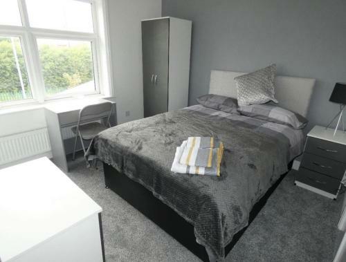 Hostal Townhouse @ Cotesheath Street Stoke