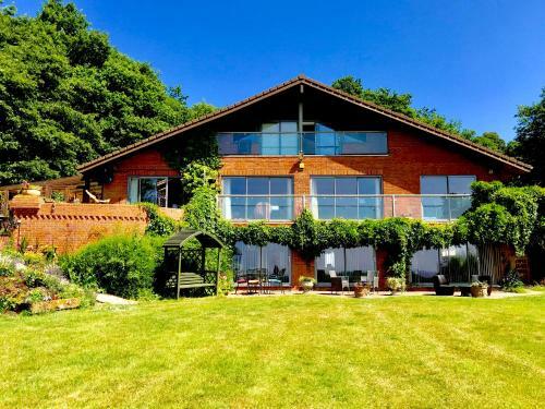 Seven Acre Corner B&B