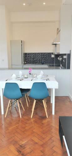Apartment Three, St Olaves Lookout