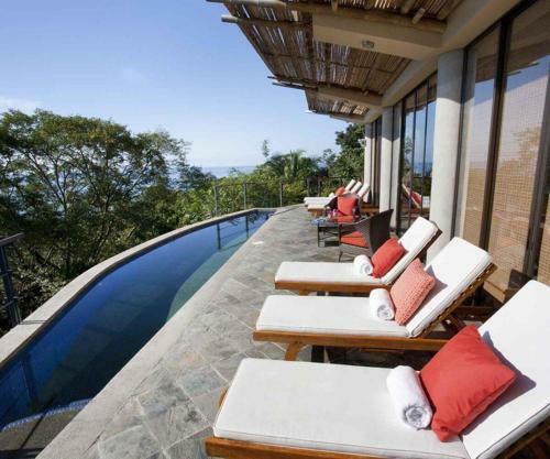 Villa Perezoso Luxury Mansion