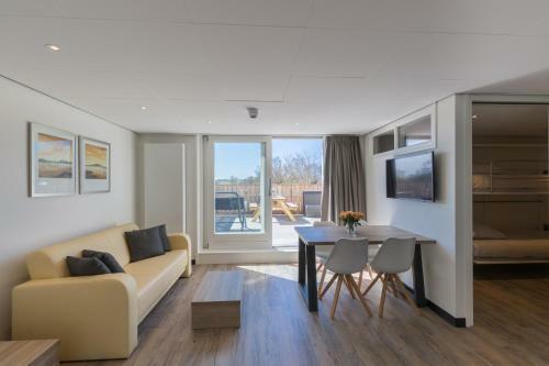 Strandhotel Bos En Duin