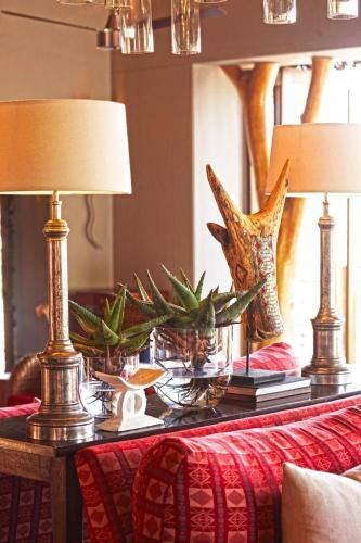 Lodge Thanda Private Game Reserve
