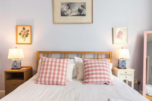Apartamento Grand & Spacious Central Apt With Wifi