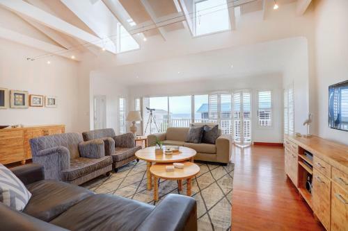 Beach House 11a
