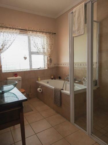 Hostal At 29 Columba